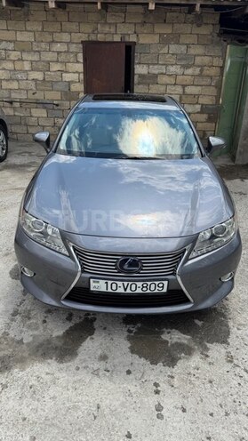 Lexus ES 300h-1