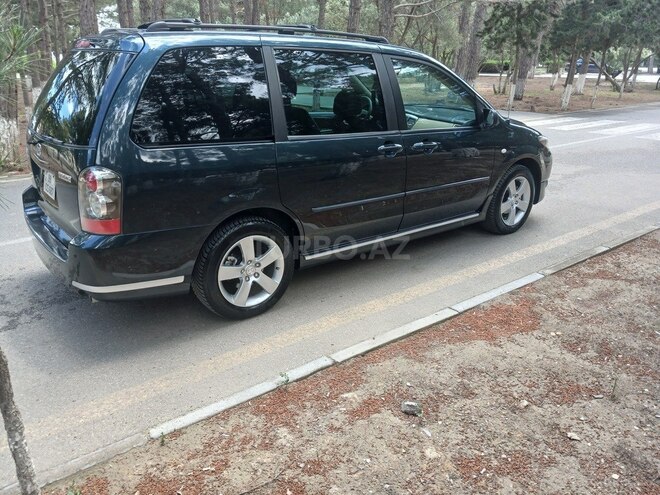 Mazda MPV-7