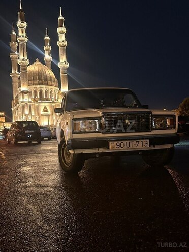 LADA (VAZ) 2107-5