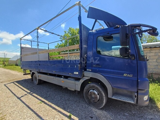 Mercedes Atego 818-5