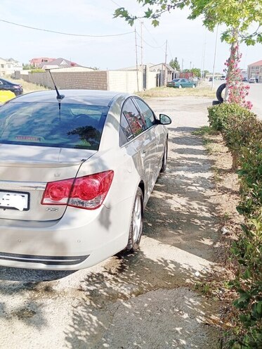 Chevrolet Cruze-8