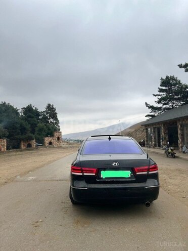 Hyundai Sonata-10