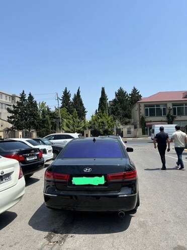 Hyundai Sonata-6