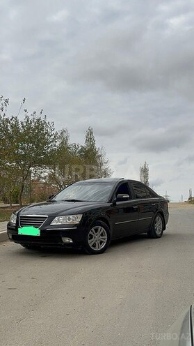 Hyundai Sonata-1