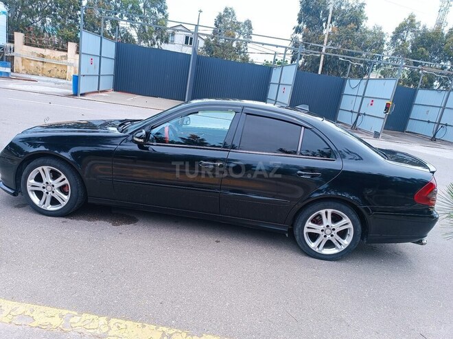 Mercedes E 220-4