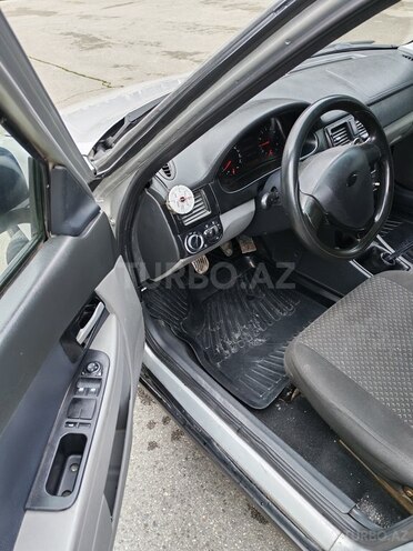 LADA (VAZ) Priora-13
