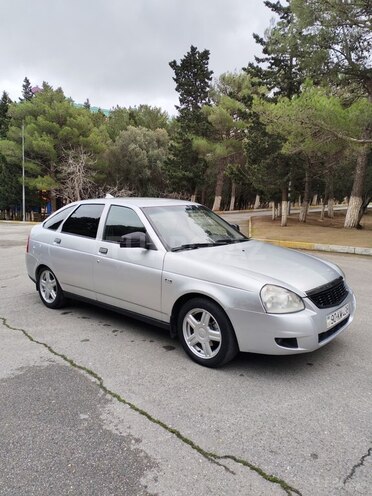 LADA (VAZ) Priora-1