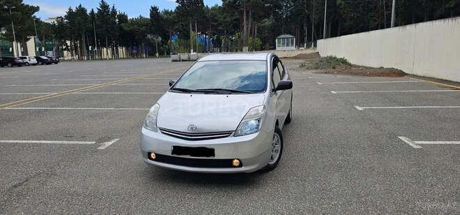 Toyota Prius-1