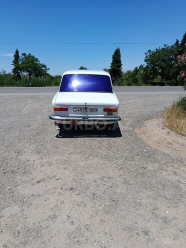 LADA (VAZ) 21011-2