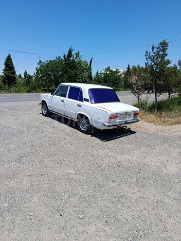 LADA (VAZ) 21011-4