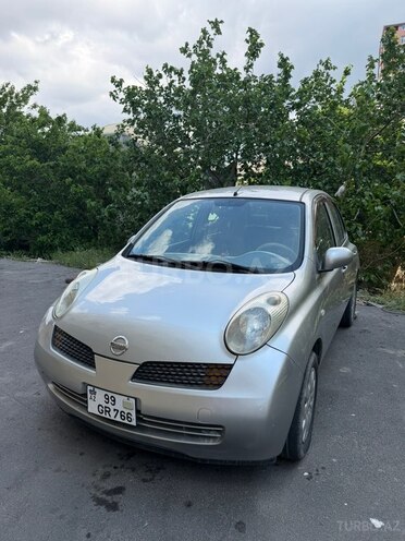 Nissan March-2