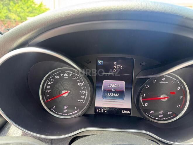 Mercedes C 300 2015, 180,000 km - 2.0 л - Bakı