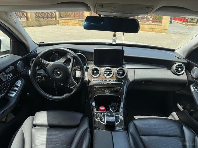 Mercedes C 300 2015, 180,000 km - 2.0 л - Bakı