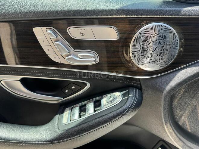 Mercedes C 300 2015, 180,000 km - 2.0 л - Bakı