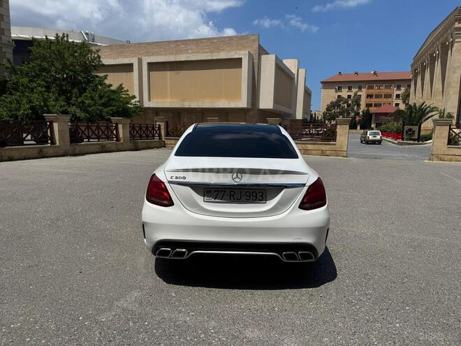 Mercedes C 300 2015, 180,000 km - 2.0 л - Bakı