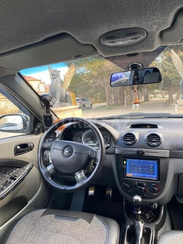 Chevrolet Lacetti-5