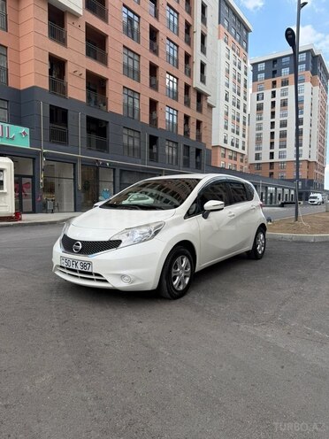 Nissan Note-4