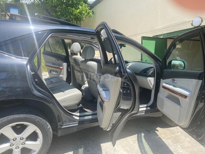 Lexus RX 330-11