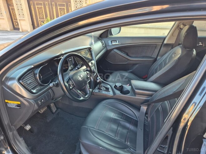 Kia Optima-15