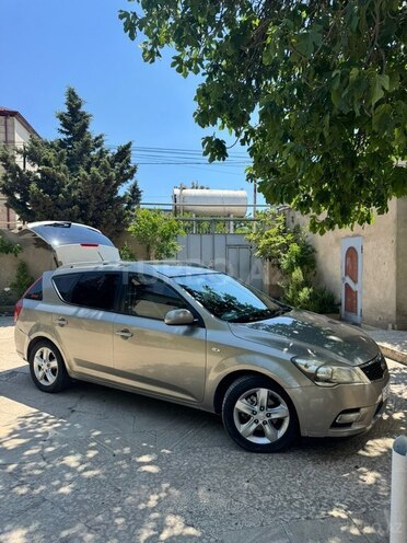 Kia Ceed SW-1