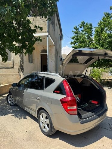 Kia Ceed SW-4