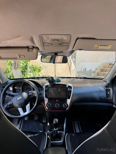 Kia Ceed SW-10