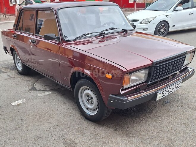 LADA (VAZ) 2107-4