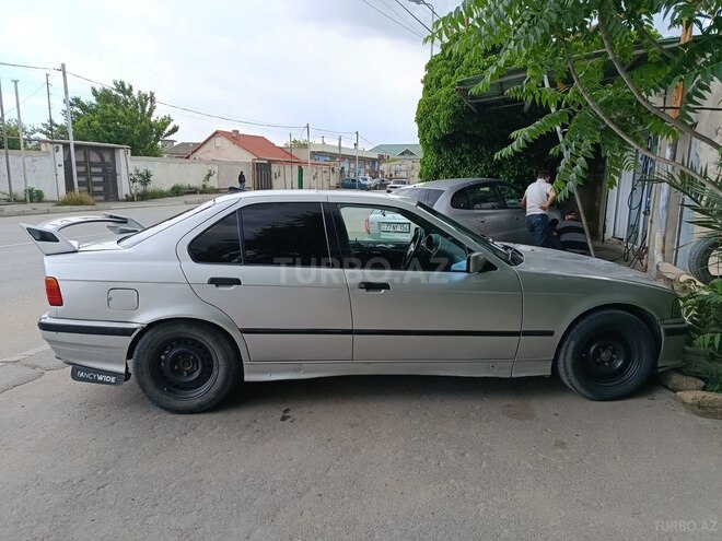 BMW 316-2