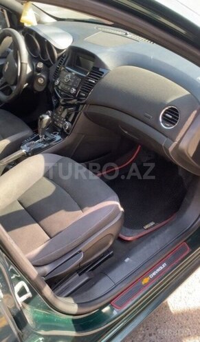 Chevrolet Cruze-4