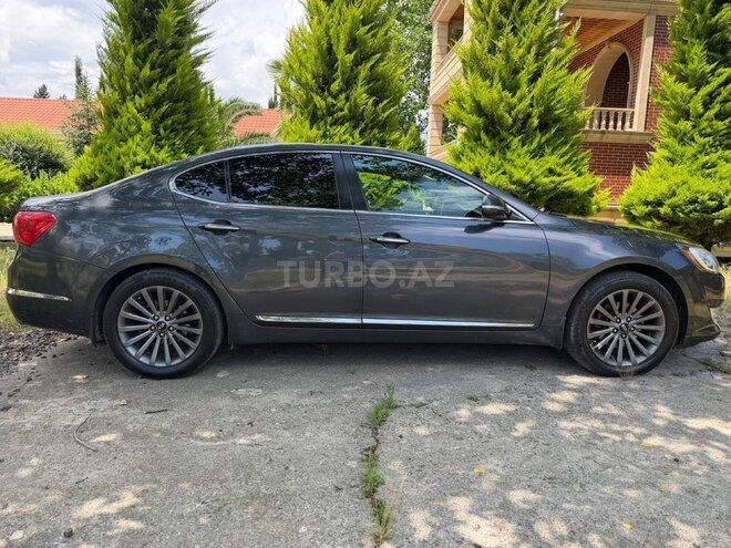 Kia Cadenza-2