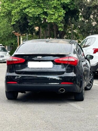 Kia Cerato-7
