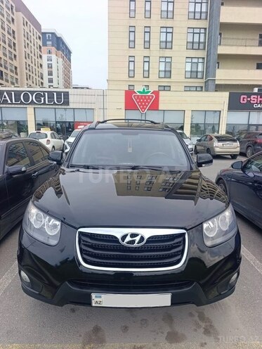 Hyundai Santa Fe-1