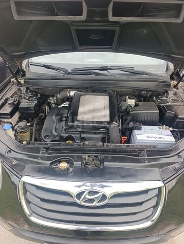 Hyundai Santa Fe-10