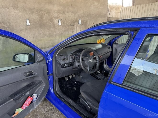 Opel Astra-7