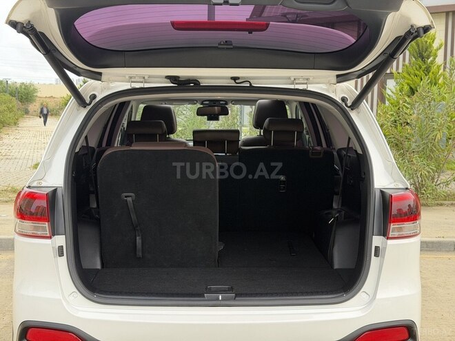 Kia Sorento-10