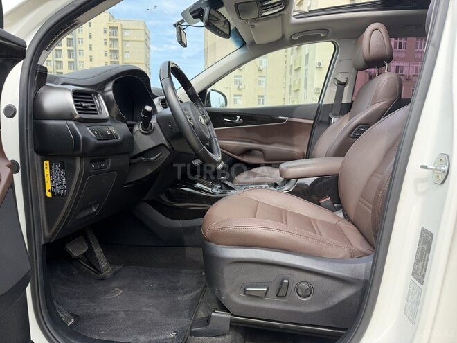 Kia Sorento-15