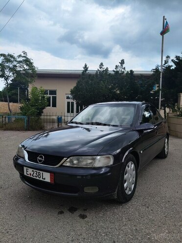 Opel Vectra-3