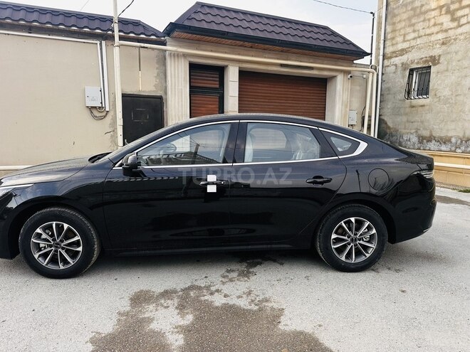 BYD Destroyer 05-13