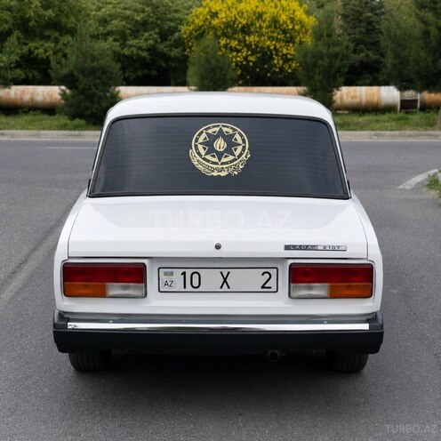 LADA (VAZ) 2107-4