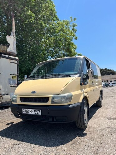 Ford Transit-2