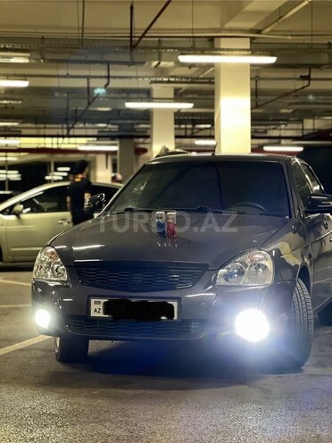 LADA (VAZ) Priora-1