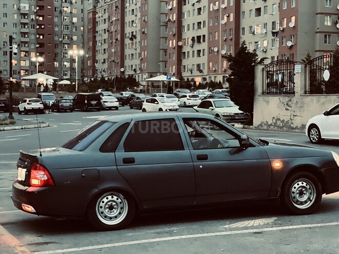 LADA (VAZ) Priora-8