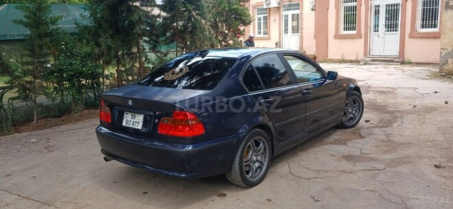 BMW 325-8