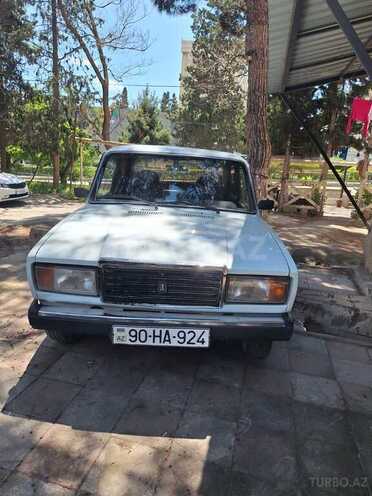 LADA (VAZ) 2107-1