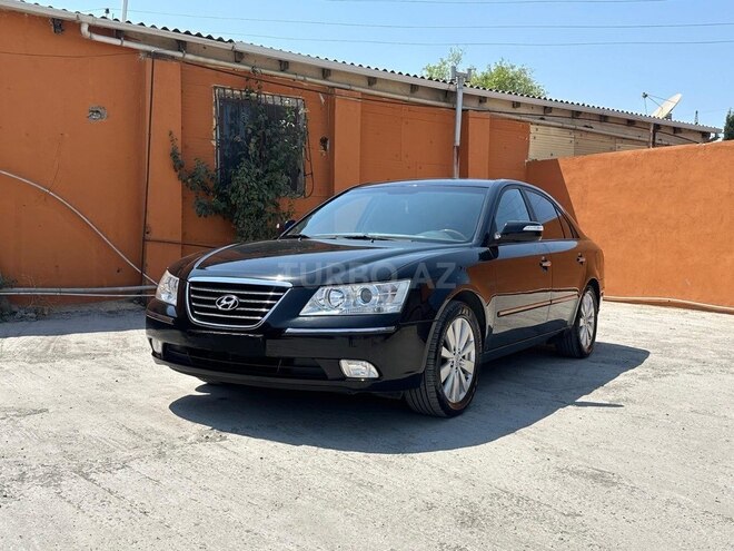 Hyundai Sonata-1