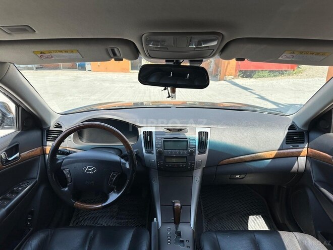 Hyundai Sonata-6