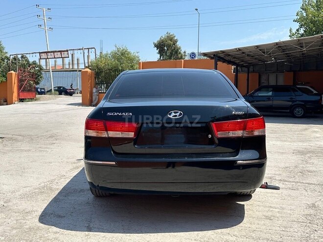 Hyundai Sonata-4