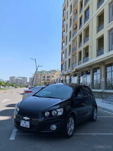 Chevrolet Sonic-5