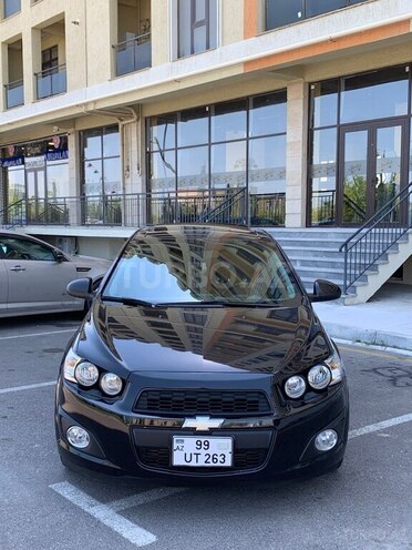 Chevrolet Sonic-1