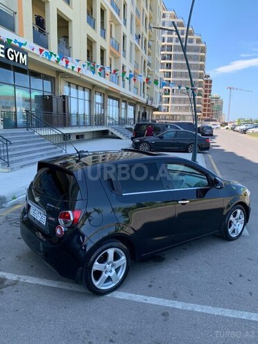 Chevrolet Sonic-7